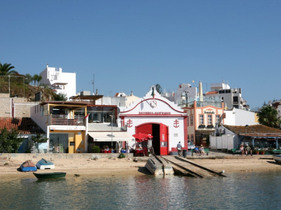 Alvor8